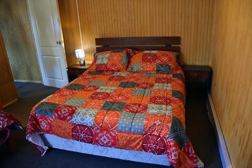 Cabanas Patagonia Insitu Villa Пуерто Наталес Екстериор снимка
